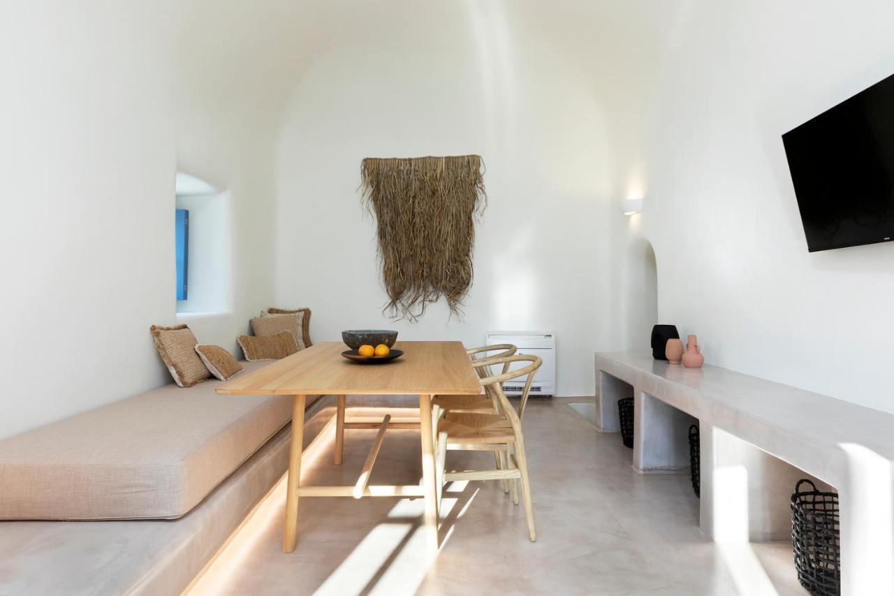 Acave Santorini Suites Vóthon Buitenkant foto